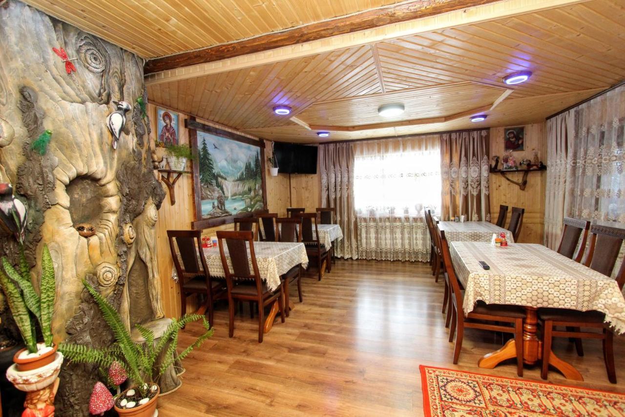 Садиба "У Валентини" Yablunytsya Exterior photo