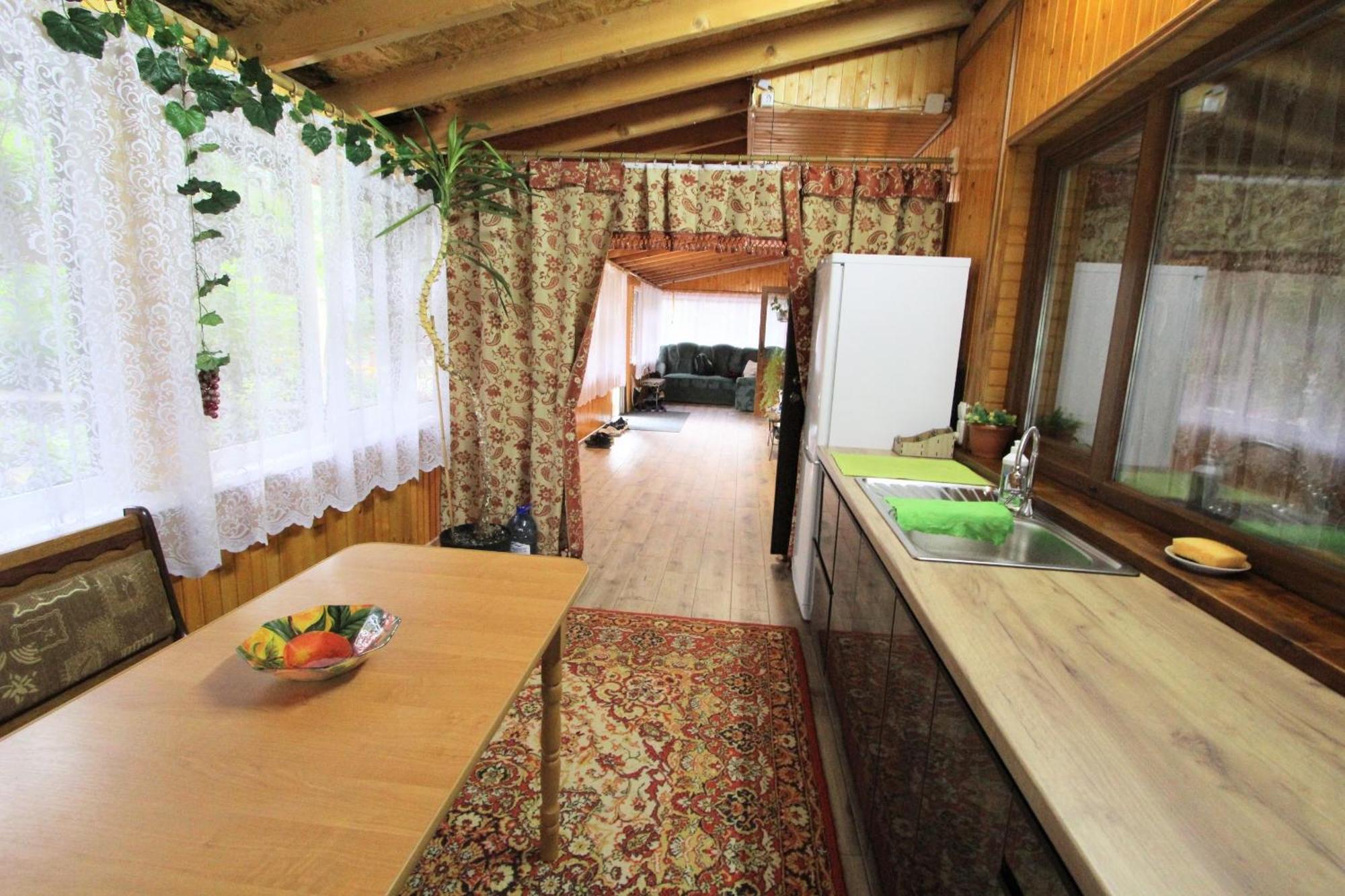 Садиба "У Валентини" Yablunytsya Exterior photo